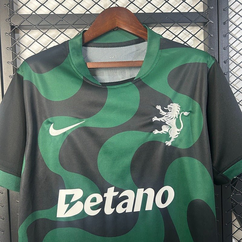 Sporting Lisbon 2025-2026 Third away image 3