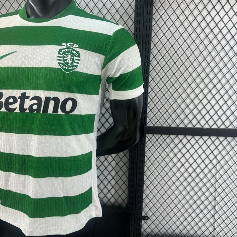 Sporting Lisbon 2025-2026 home player image 4