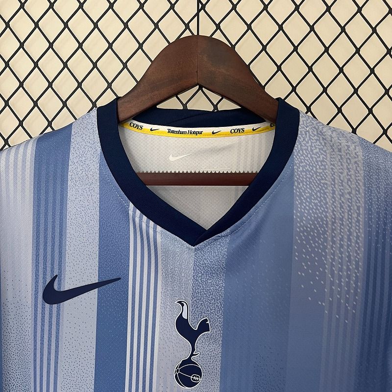 Tottenham Hotspur 2024-2025 away image 3