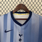 Tottenham Hotspur 2024-2025 away image 3