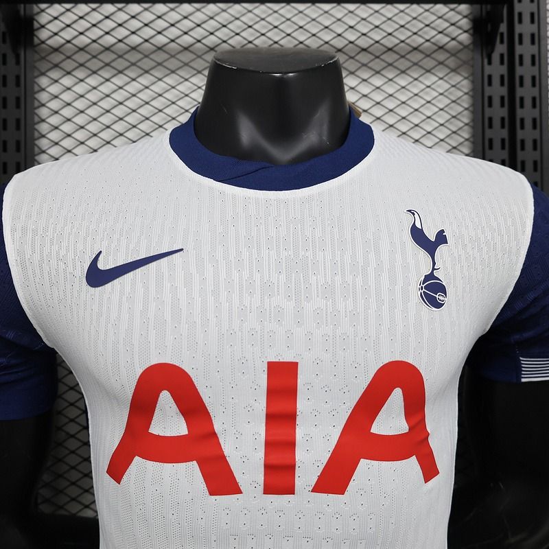 Tottenham Hotspur 2024-2025 home player image 4