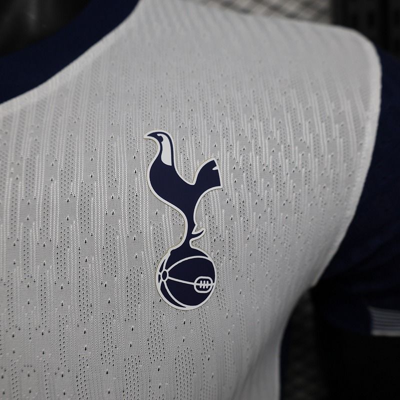 Tottenham Hotspur 2024-2025 home player image 6