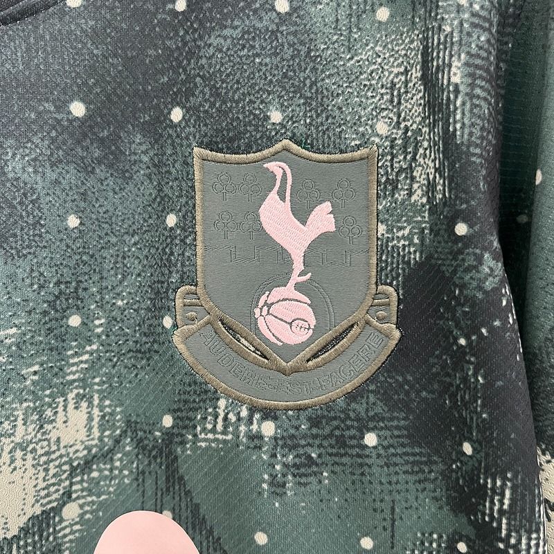 Tottenham Hotspur 2024-2025 second away image 7