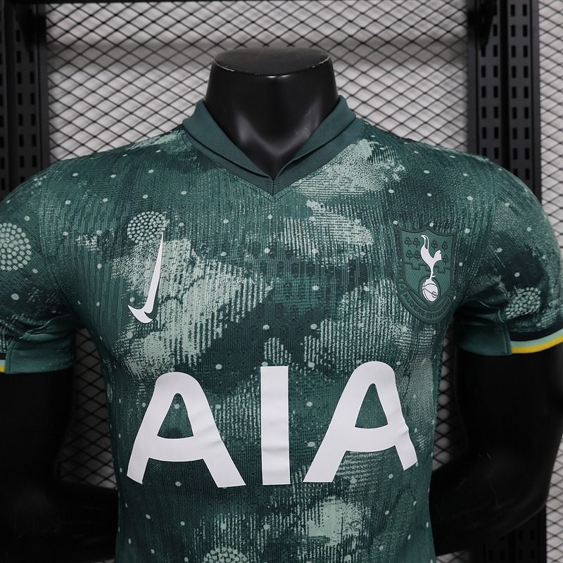Tottenham Hotspur 2024-2025 second away player image 3