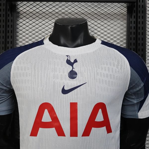 Tottenham Hotspur 2025-2026 home player image 3