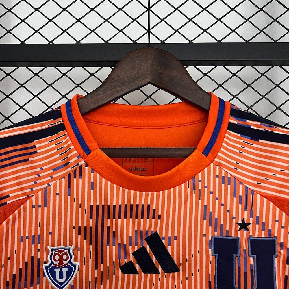Universidad de Chile 2025-2026 away image 4