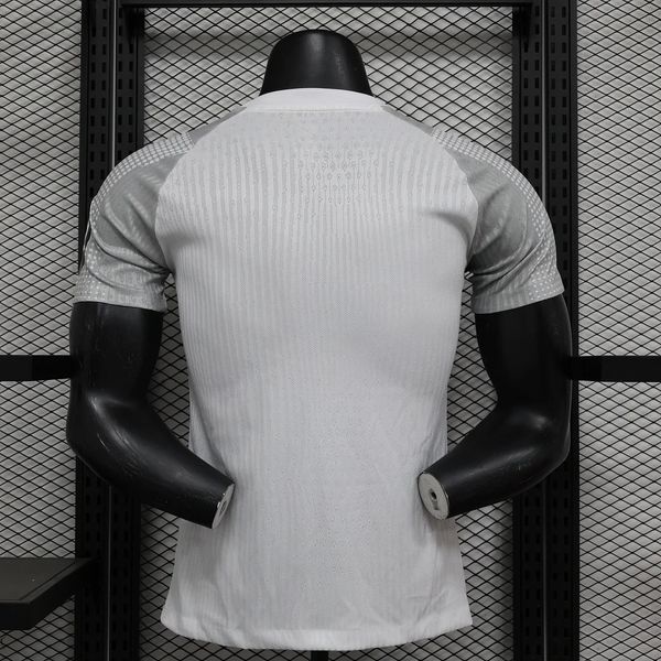 West Ham United 2024-2025 away player image 2