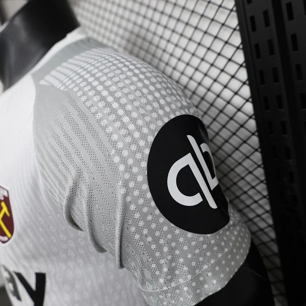 West Ham United 2024-2025 away player image 4