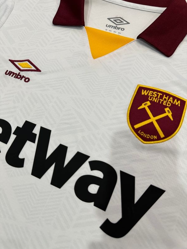 West Ham United 2024-2025 second away image 3