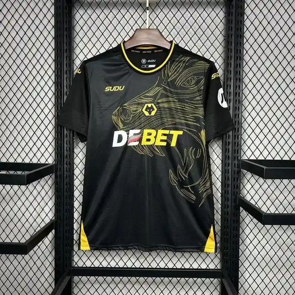Wolverhampton Wanderers 2024-2025 away