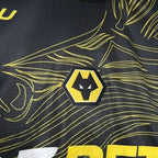 Wolverhampton Wanderers 2024-2025 away image 7