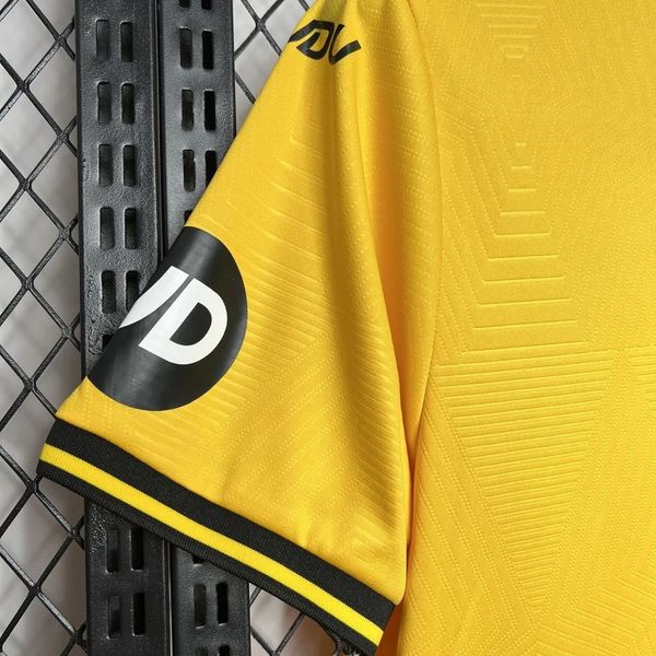Wolverhampton Wanderers 2024-2025 home image 5