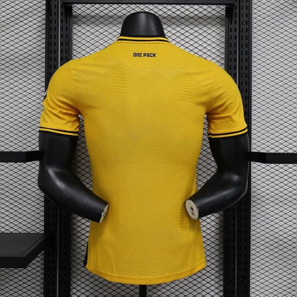 Wolverhampton Wanderers 2024-2025 home player image 2