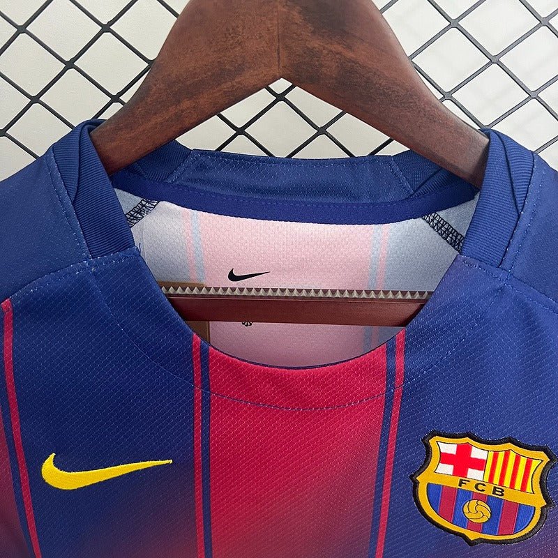 Women's fc Barcelona 2025-2026 Home image 3